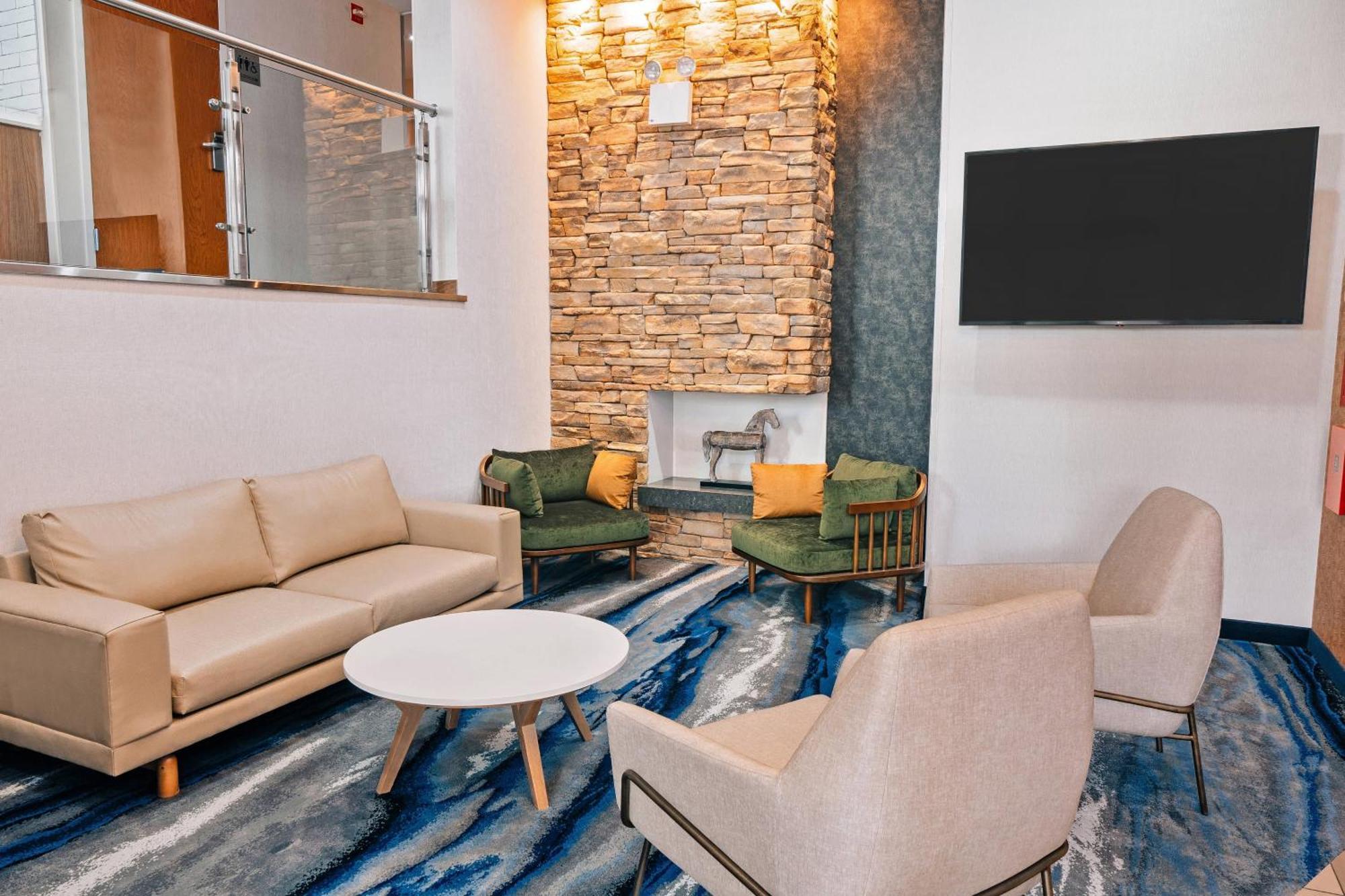 Fairfield Inn By Marriott New York Laguardia Airport/Astoria Экстерьер фото